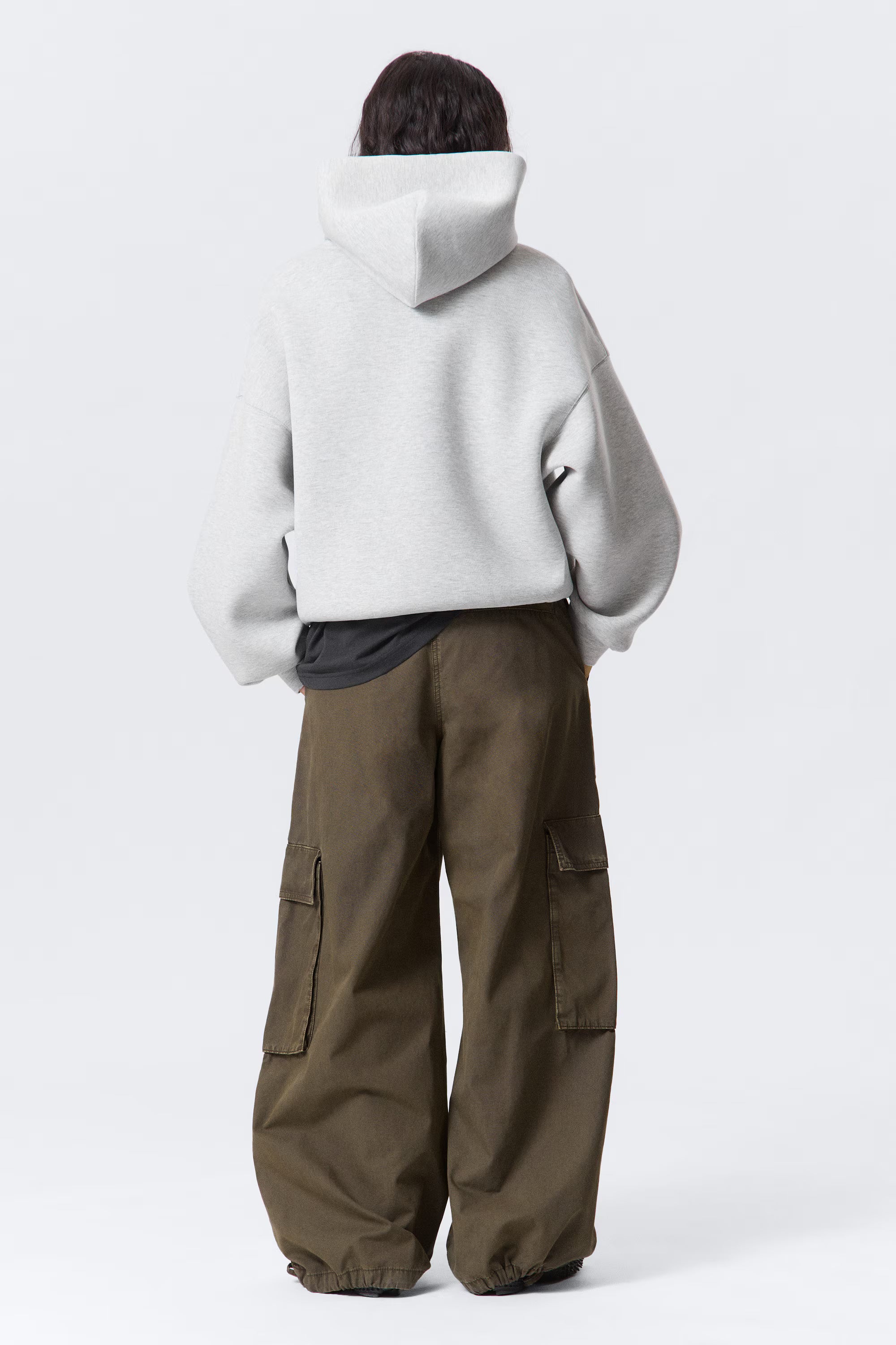 Everyday Grey Hoodie – Comfort & Style